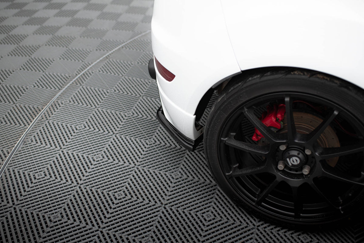 Maxton Design Splitter Laterali Post. - Ford Fiesta ST Mk7 Facelift - img 3