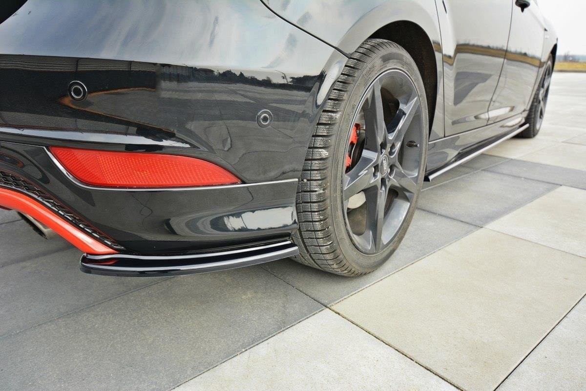 Maxton Design Splitter Laterali Post. - Ford Focus ST Mk3 Facelift - img 3