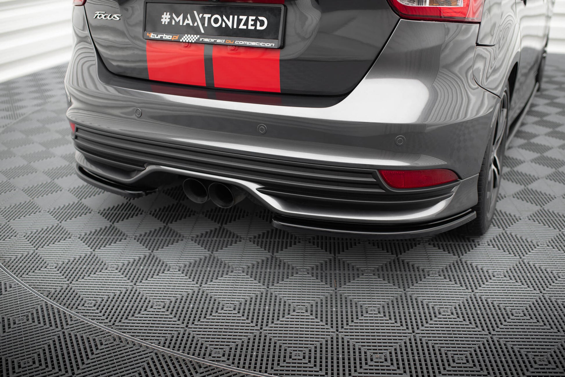 Maxton Design Splitter Laterali Post. - Ford Focus ST Mk3 Facelift - img 3