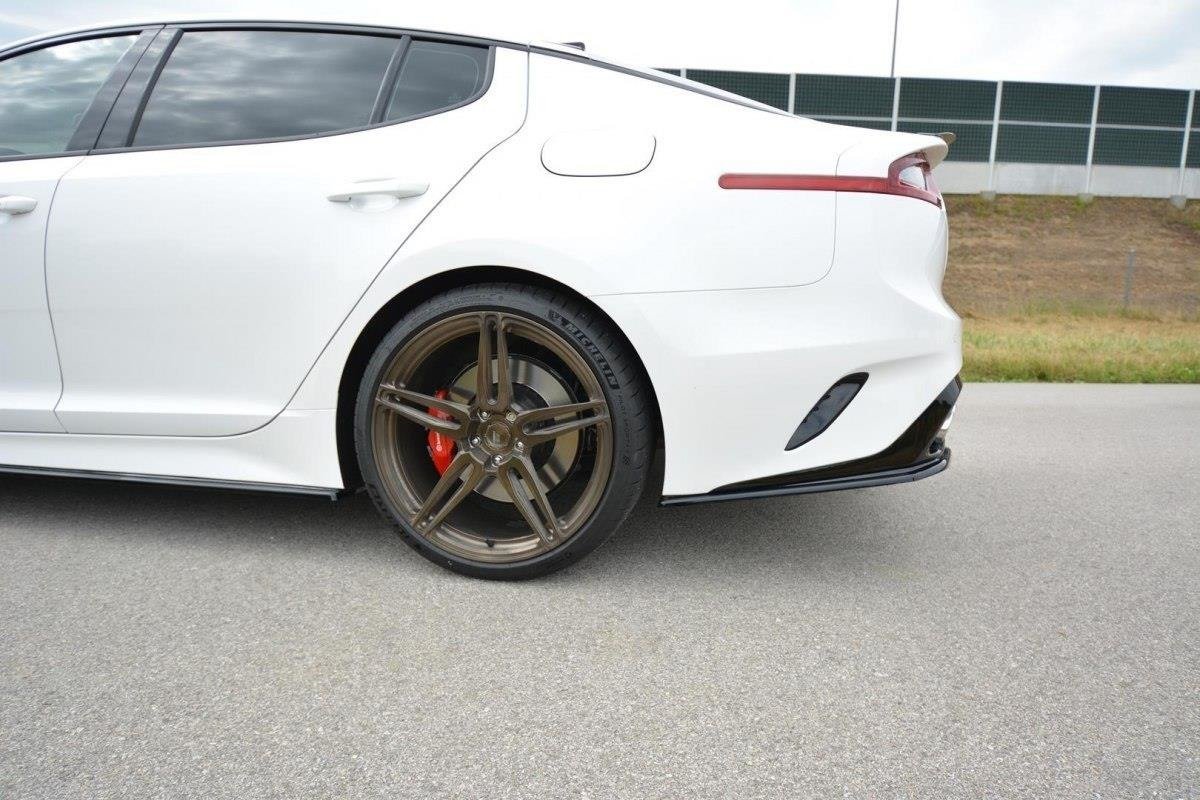 Maxton Design Splitter Laterali Post. - Kia Stinger GT - img 2