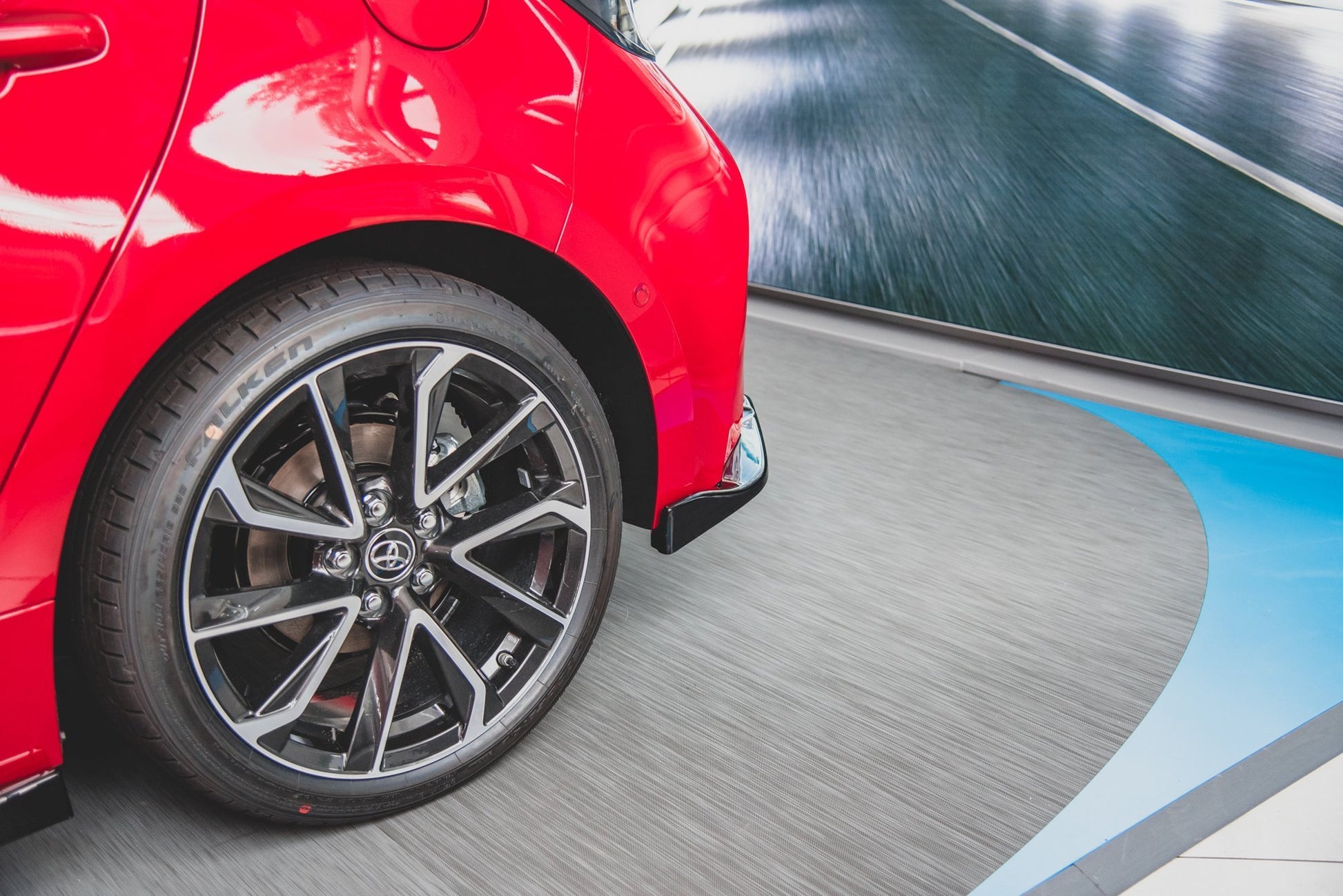 Maxton Design Splitter Laterali Post. - Toyota Corolla Hatchback - img 2