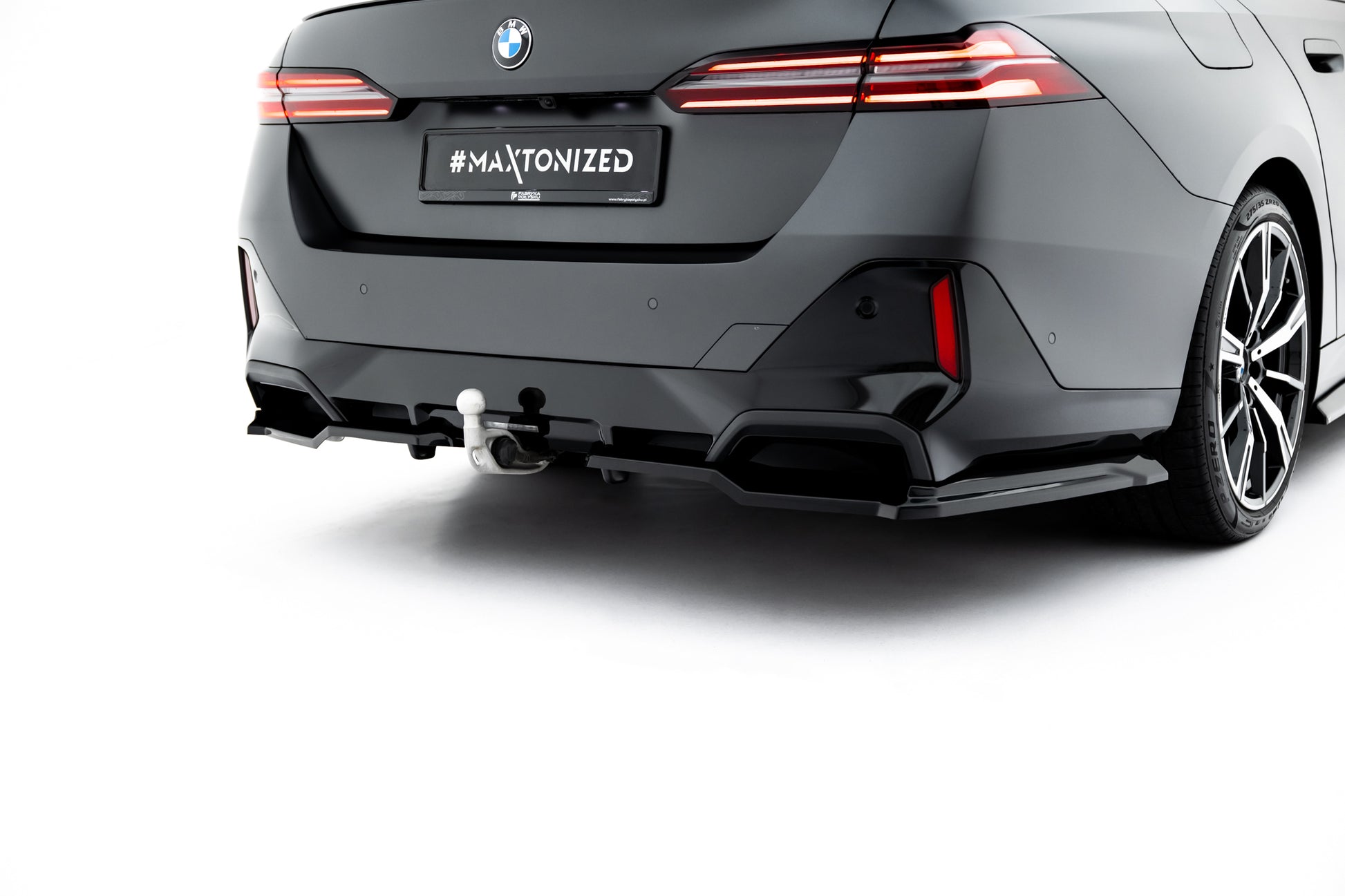 Maxton Design Splitter Laterali Post. V.1 - BMW Serie 5 M-Pack - img 3