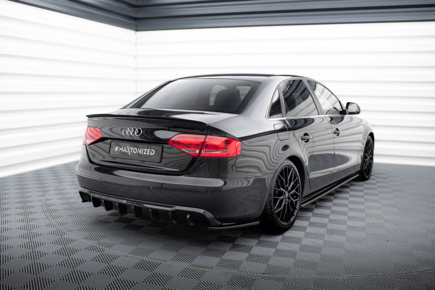 Maxton Design Splitter Laterali Post. V.2 - Audi A4 B9 - img 2