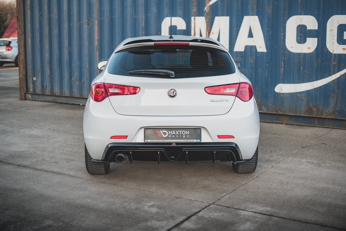 Maxton Design Splitter Laterali Post. V.3 - Alfa Romeo Giulietta Facelift - img 2