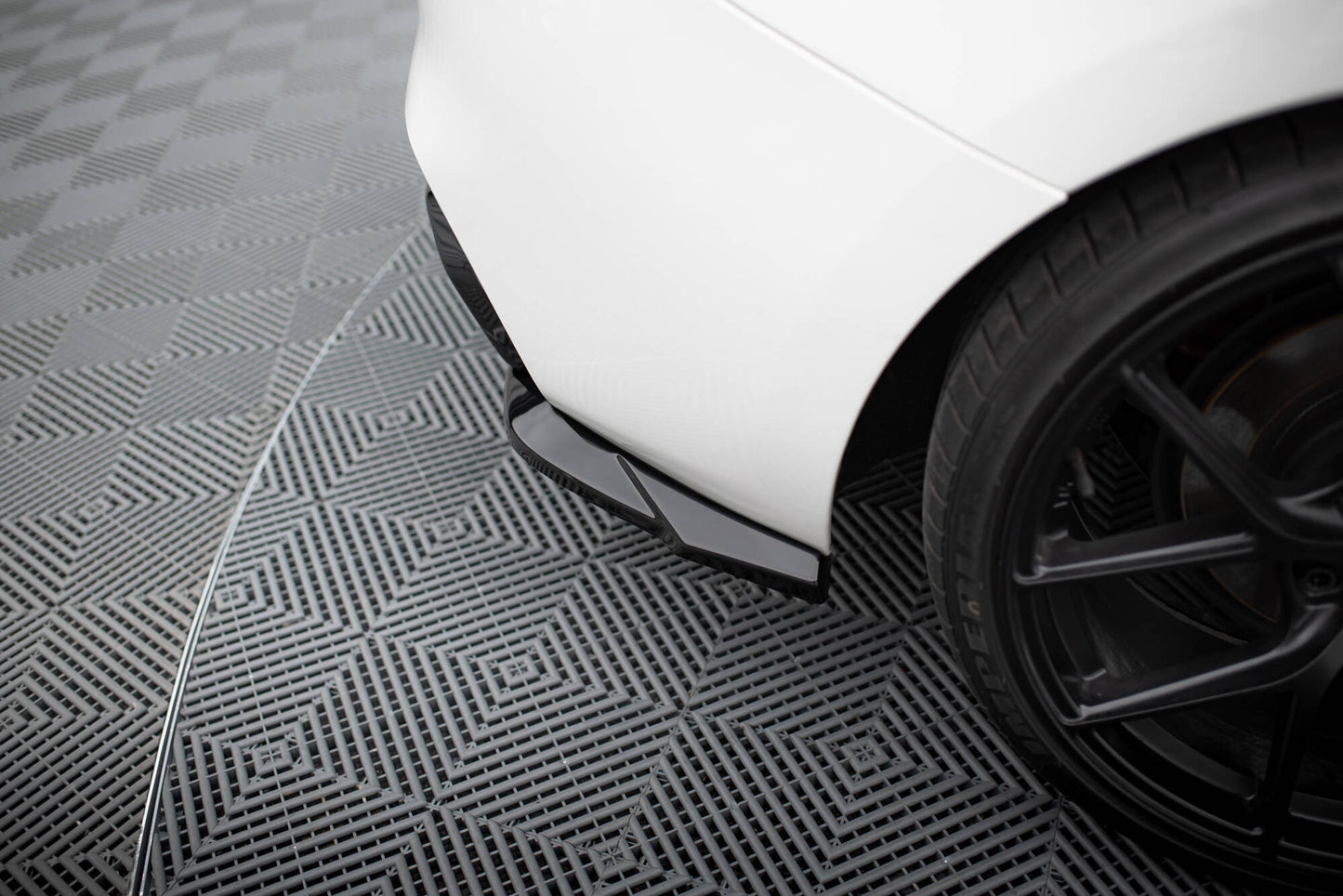 Maxton Design Splitter Laterali Post. V.5 - BMW Serie 1 F20- F21 Facelift - img 3
