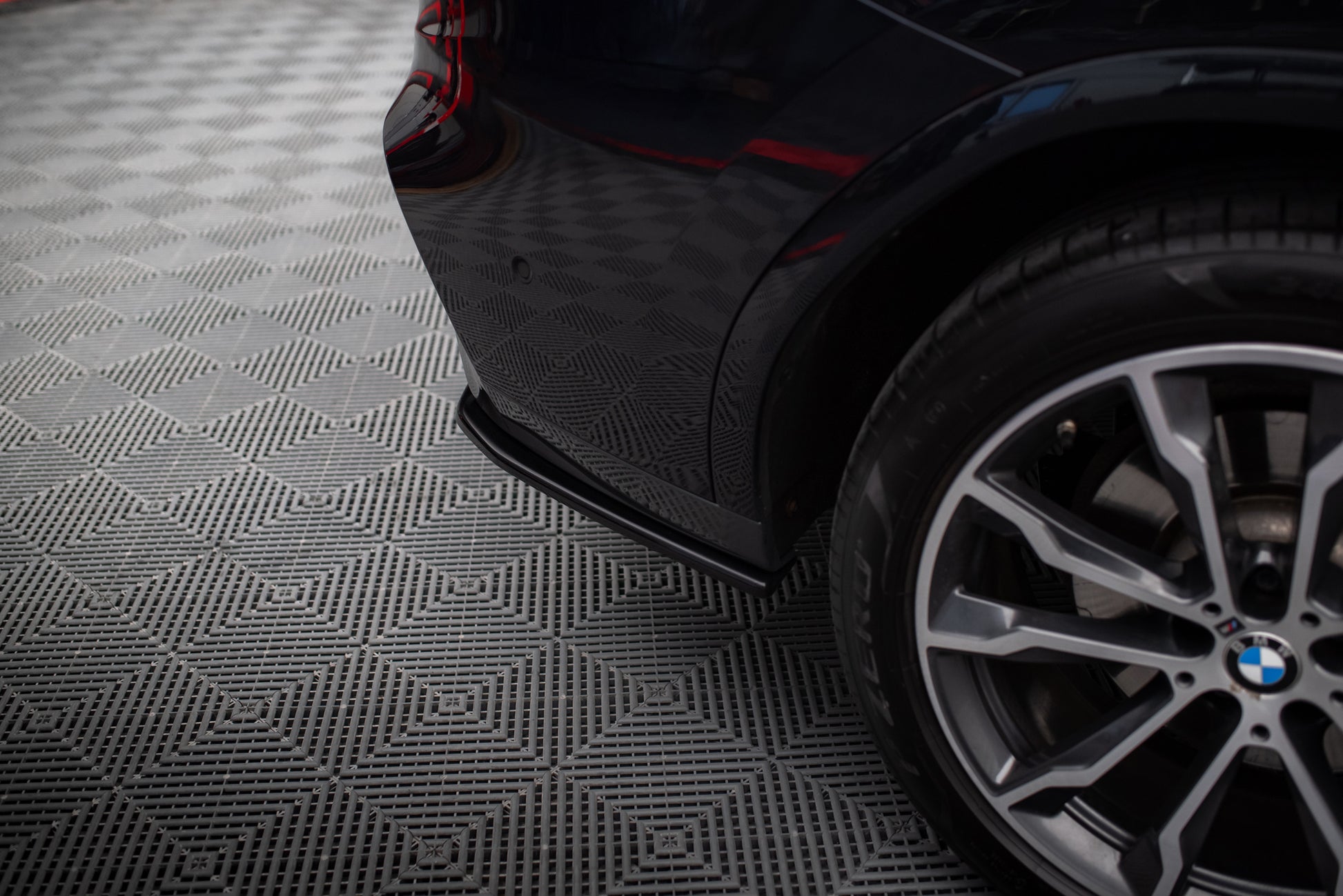 Maxton Design Splitter Laterali Post. - BMW Serie 4 G02 - img 2