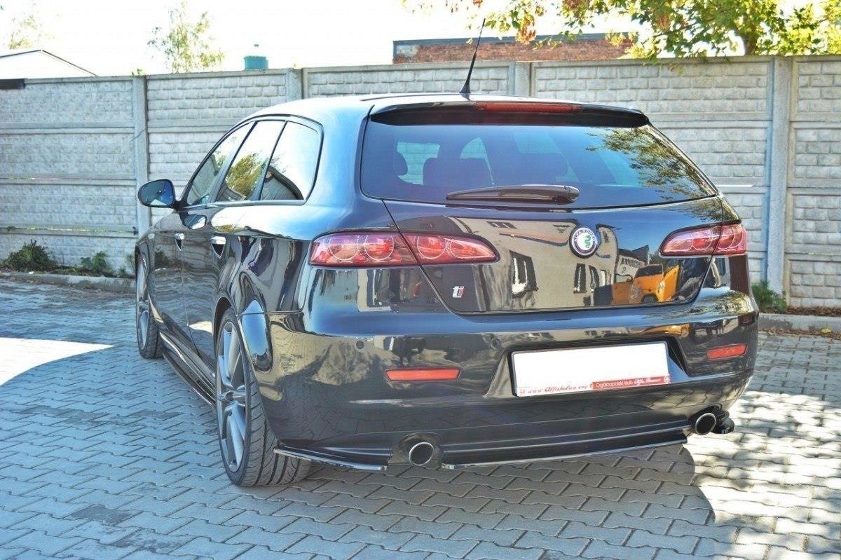 Maxton Design Splitter Post. - Alfa Romeo 159