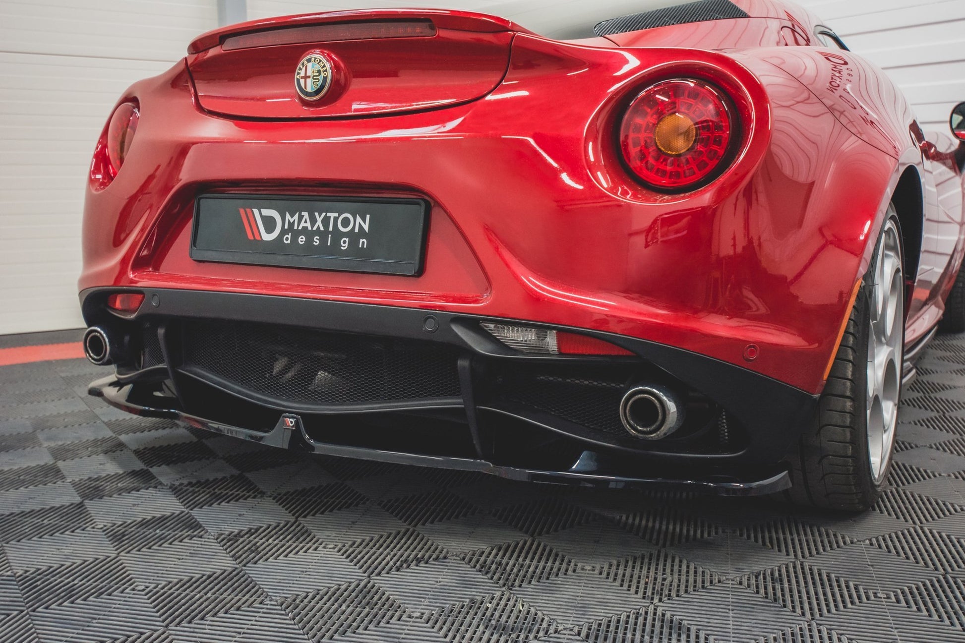 Maxton Design Splitter Post. - Alfa Romeo 4C - img 3