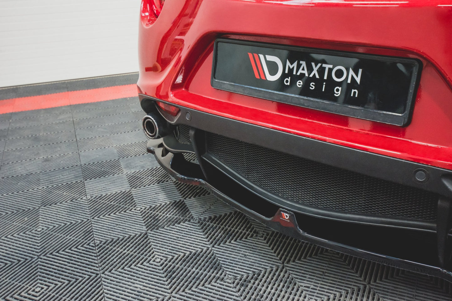 Maxton Design Splitter Post. - Alfa Romeo 4C - img 4