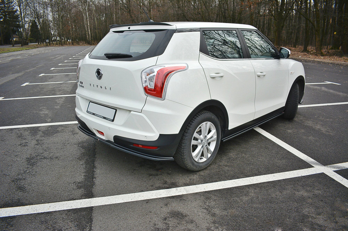 Maxton Design Splitter Post. - SsangYong Tivoli - img 2
