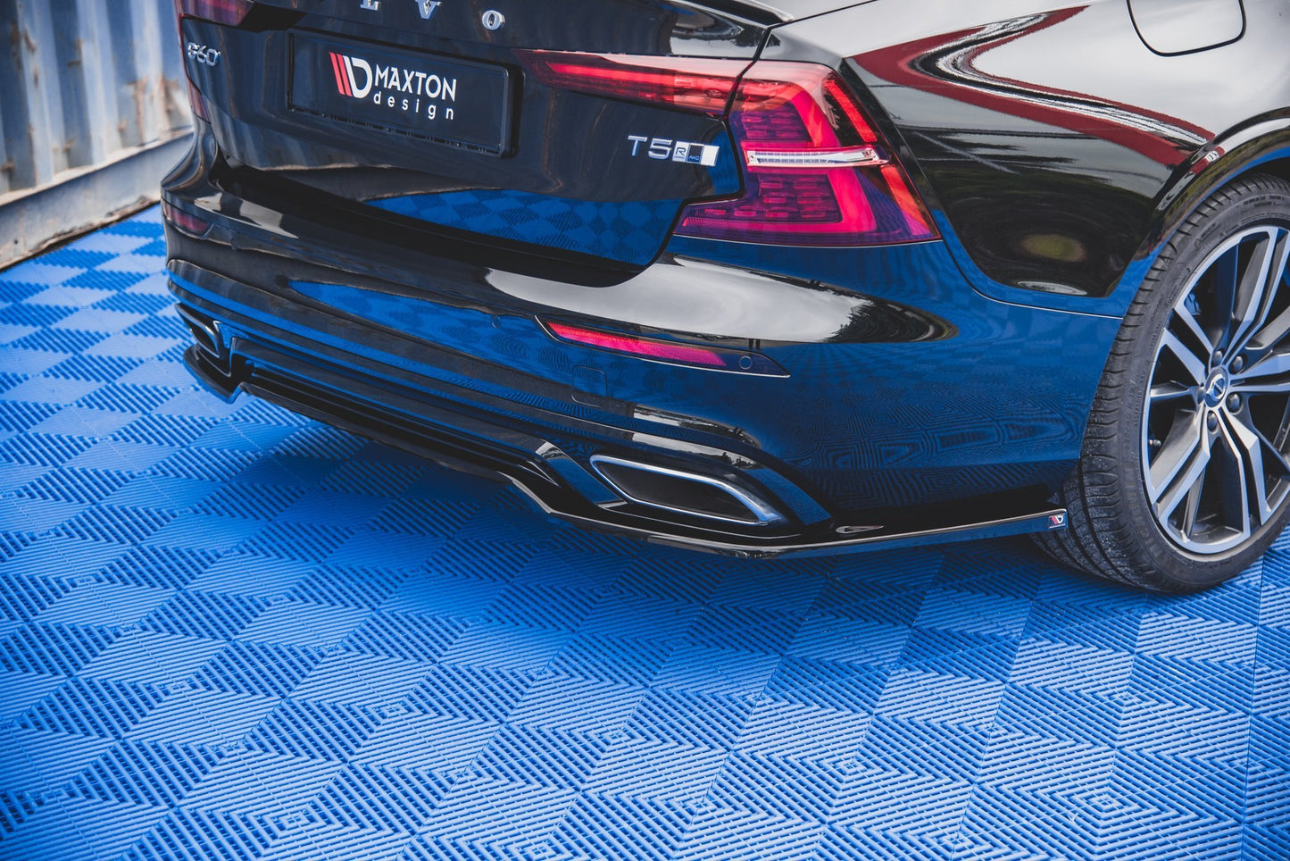 Maxton Design Splitter Post. V60 - Volvo S60 Mk3 - img 3