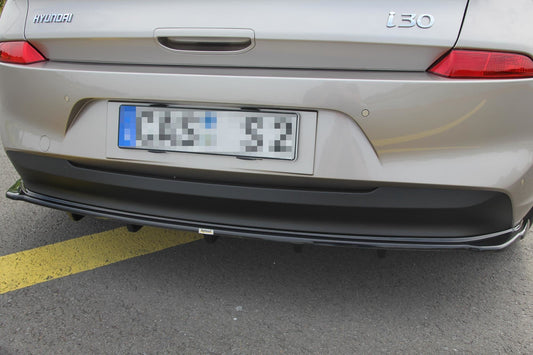 Maxton Design Splitter Post. - Hyundai I30 Mk3