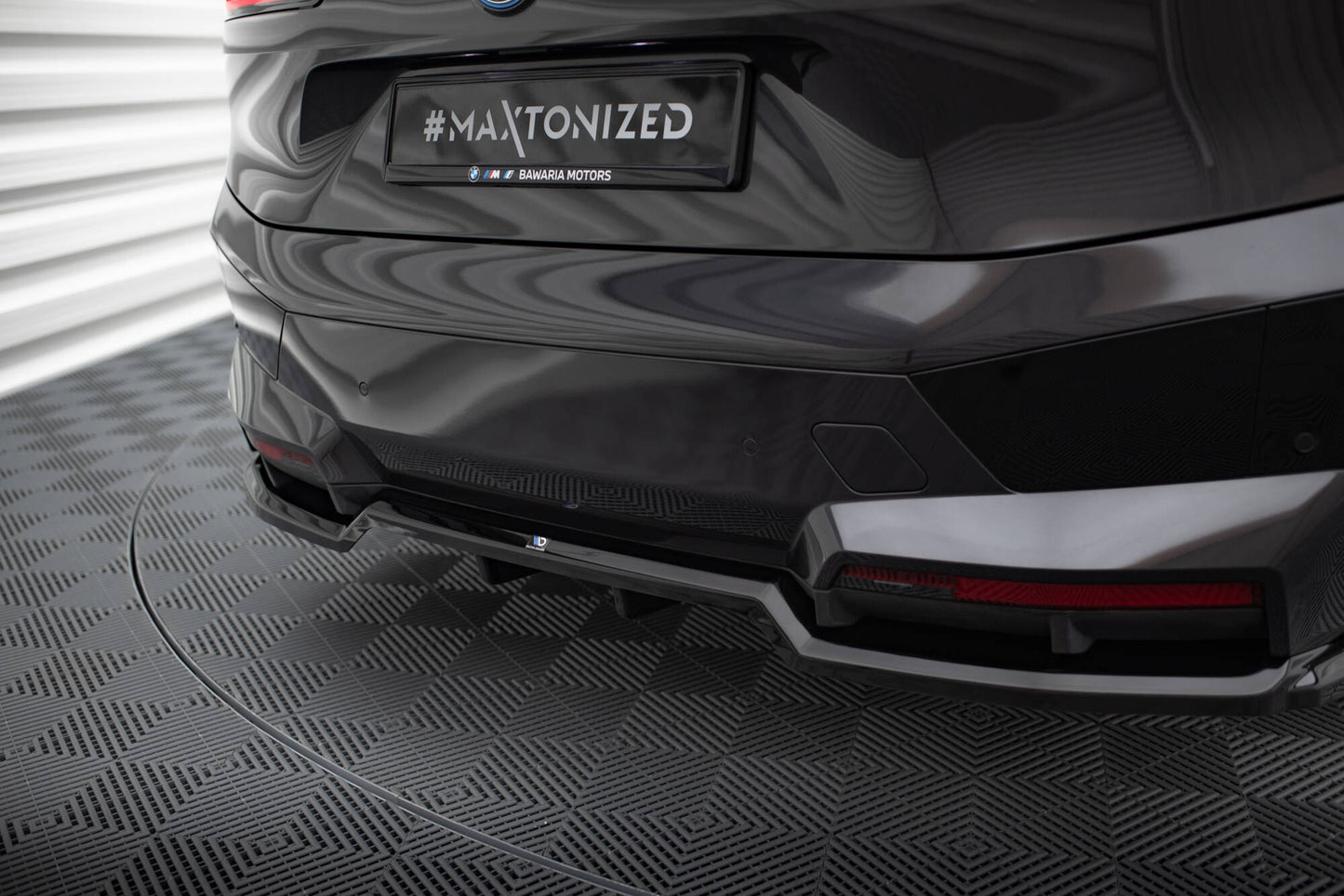 Maxton Design Splitter Post. - BMW iX I20 - img 3