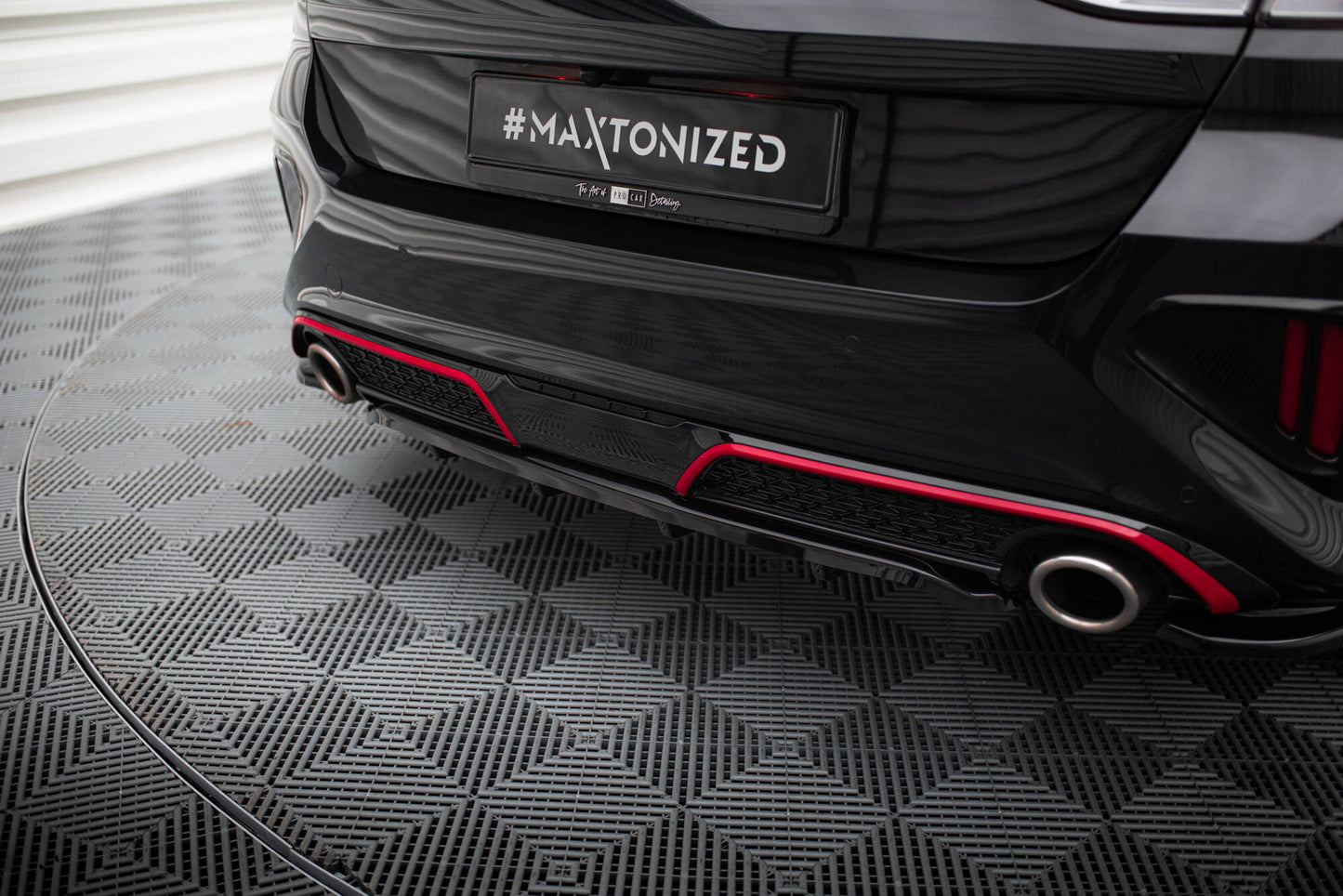 Maxton Design Splitter Post. - Kia Cee'd ProCeed GT - img 2