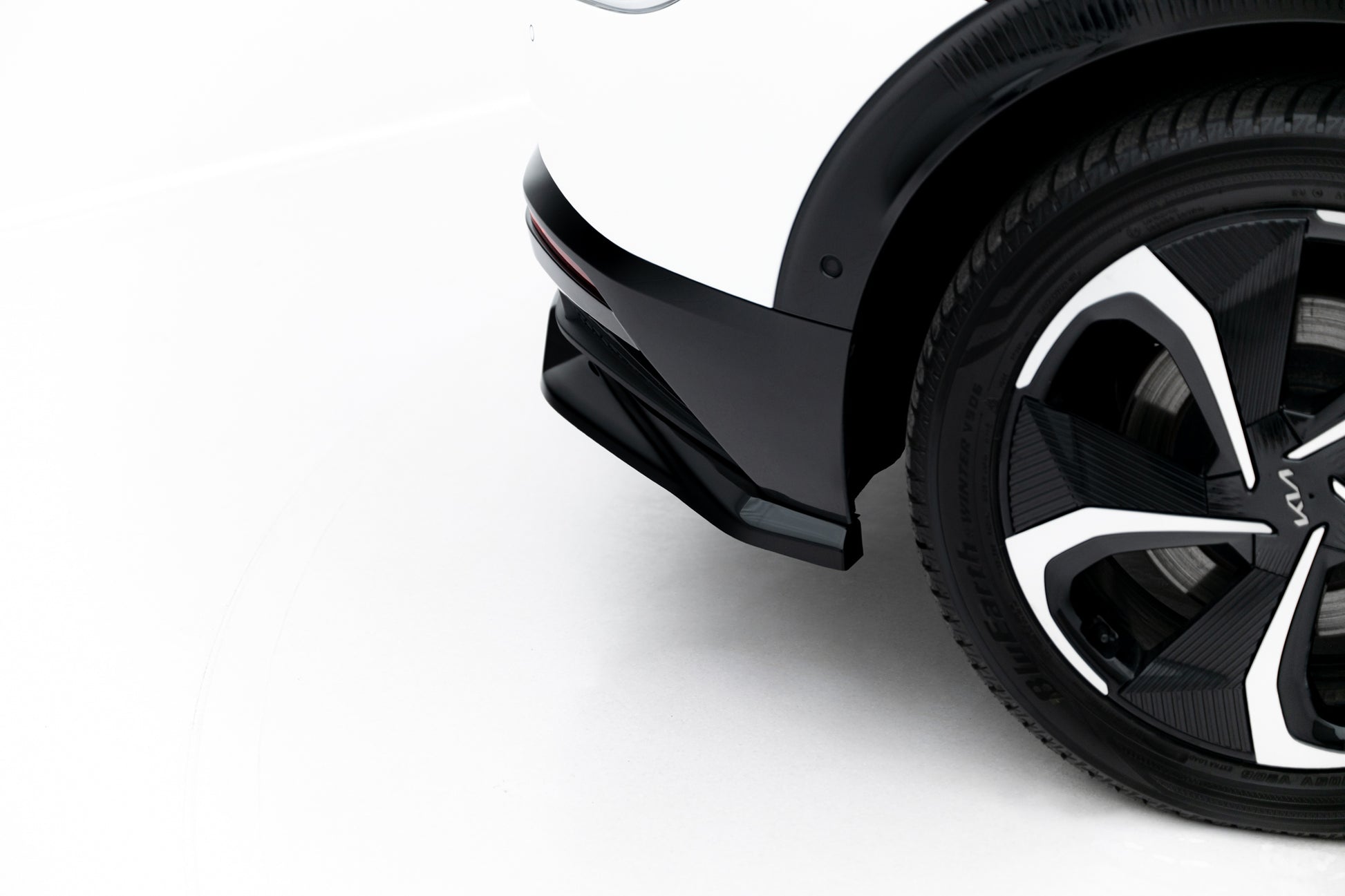 Maxton Design Splitter Post. - Kia EV6 Standard - img 4