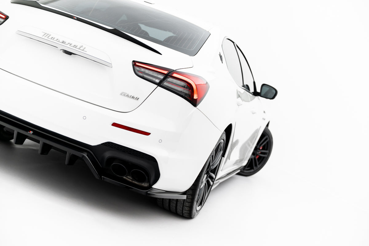 Maxton Design Splitter Post. - Maserati Ghibli - img 4