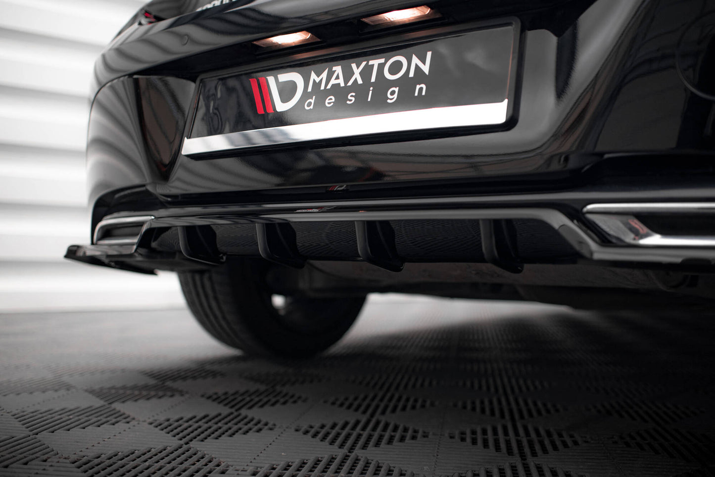 Maxton Design Splitter Post. - Toyota Corolla Hatchback - img 2