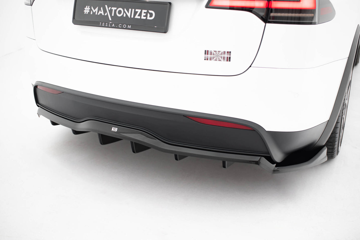 Maxton Design Splitter Post. V.2 - Tesla Model X - img 2