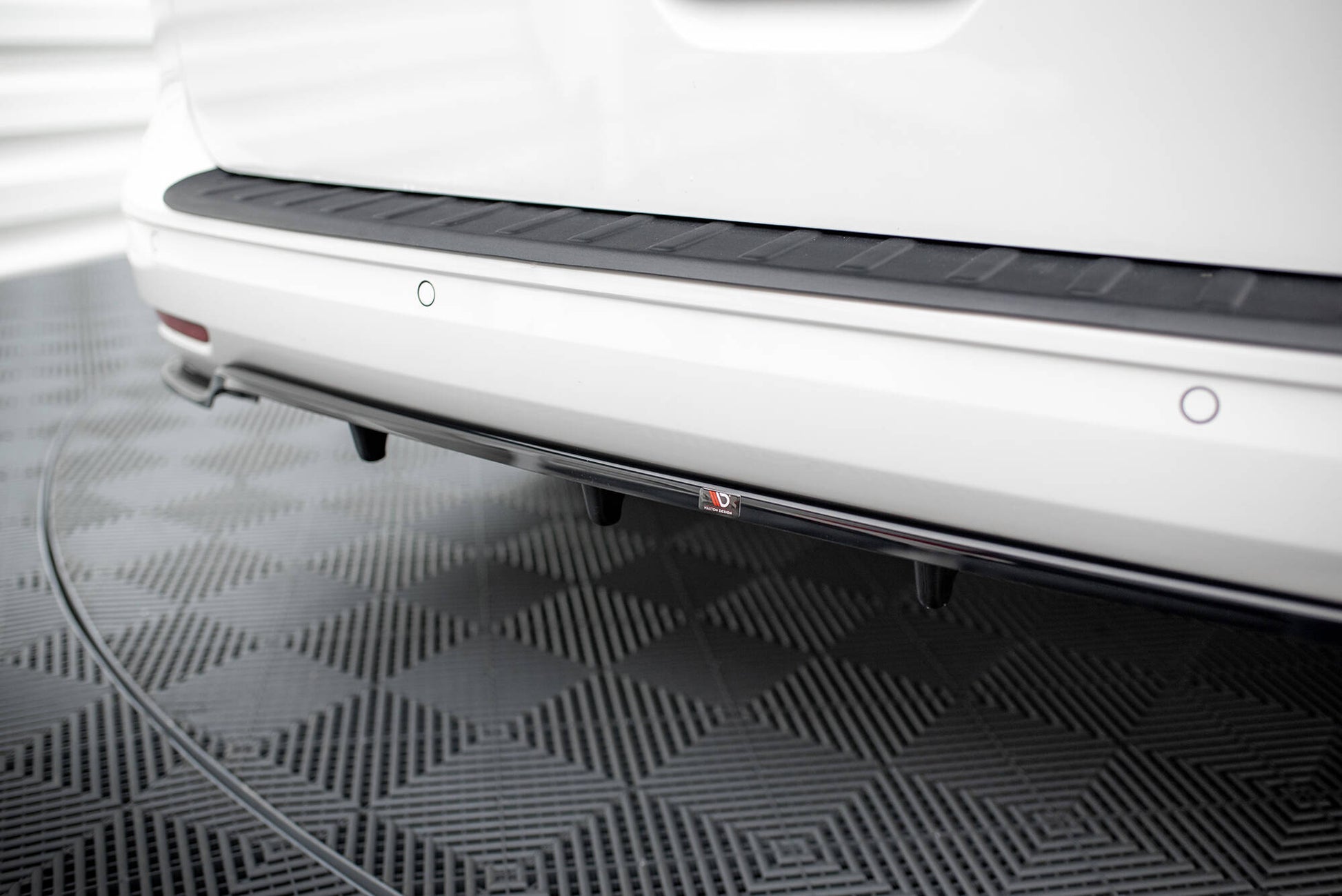 Maxton Design Splitter Post. - Volkswagen Caddy Mk5 - img 3