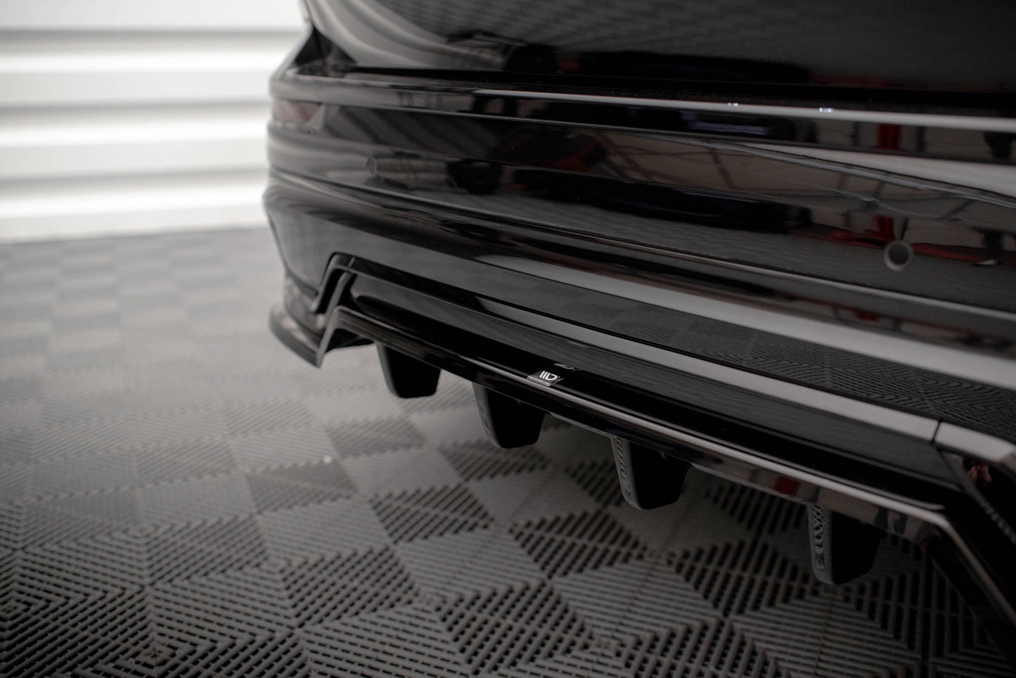Maxton Design Splitter Post. - Volvo XC60 R-Design - img 3