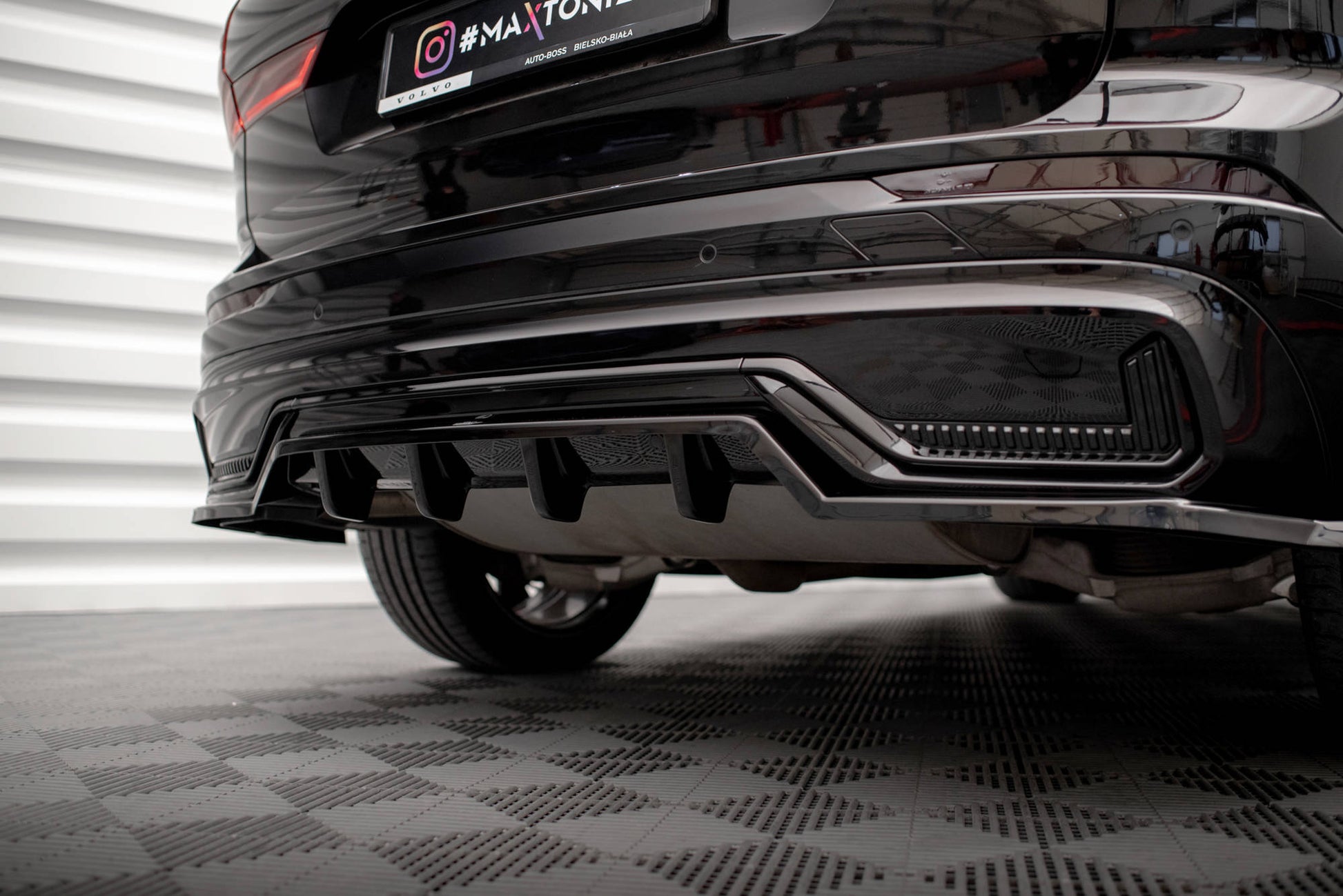 Maxton Design Splitter Post. - Volvo XC60 R-Design - img 4