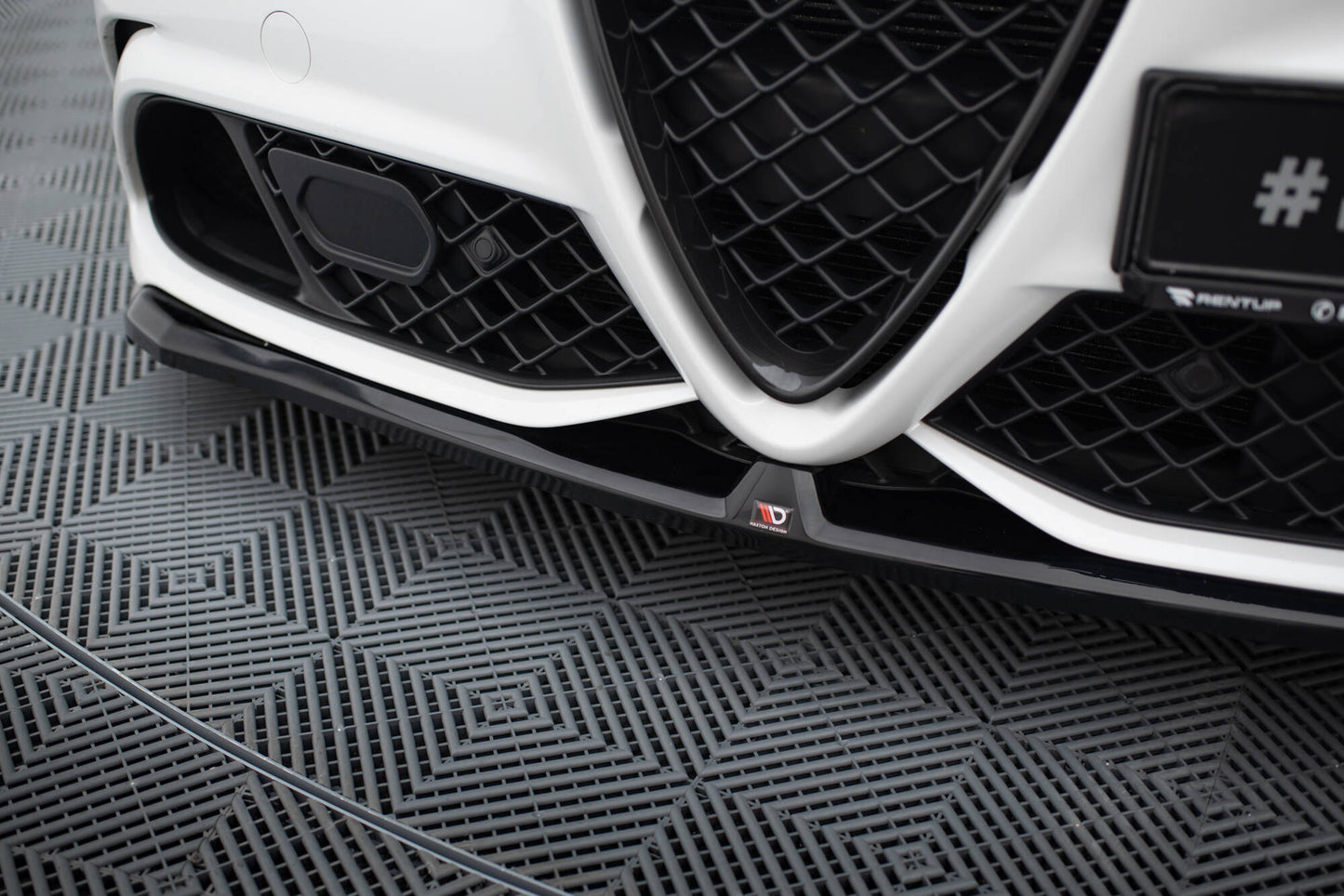 Maxton Design Set Splitter - Alfa Romeo Giulia Qaudrifoglio - img 3