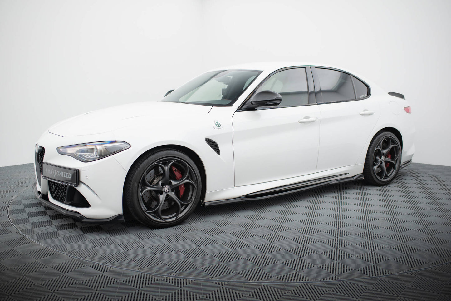 Maxton Design Set Splitter - Alfa Romeo Giulia Qaudrifoglio