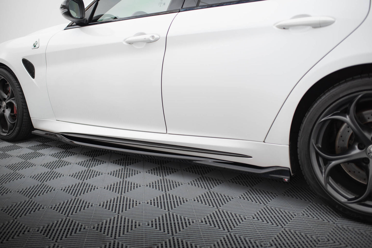 Maxton Design Set Splitter - Alfa Romeo Giulia Qaudrifoglio - img 6