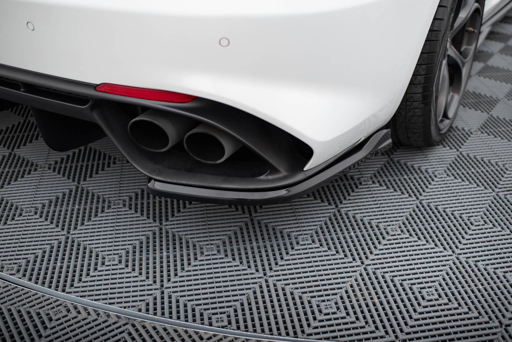 Maxton Design Set Splitter - Alfa Romeo Giulia Qaudrifoglio - img 7