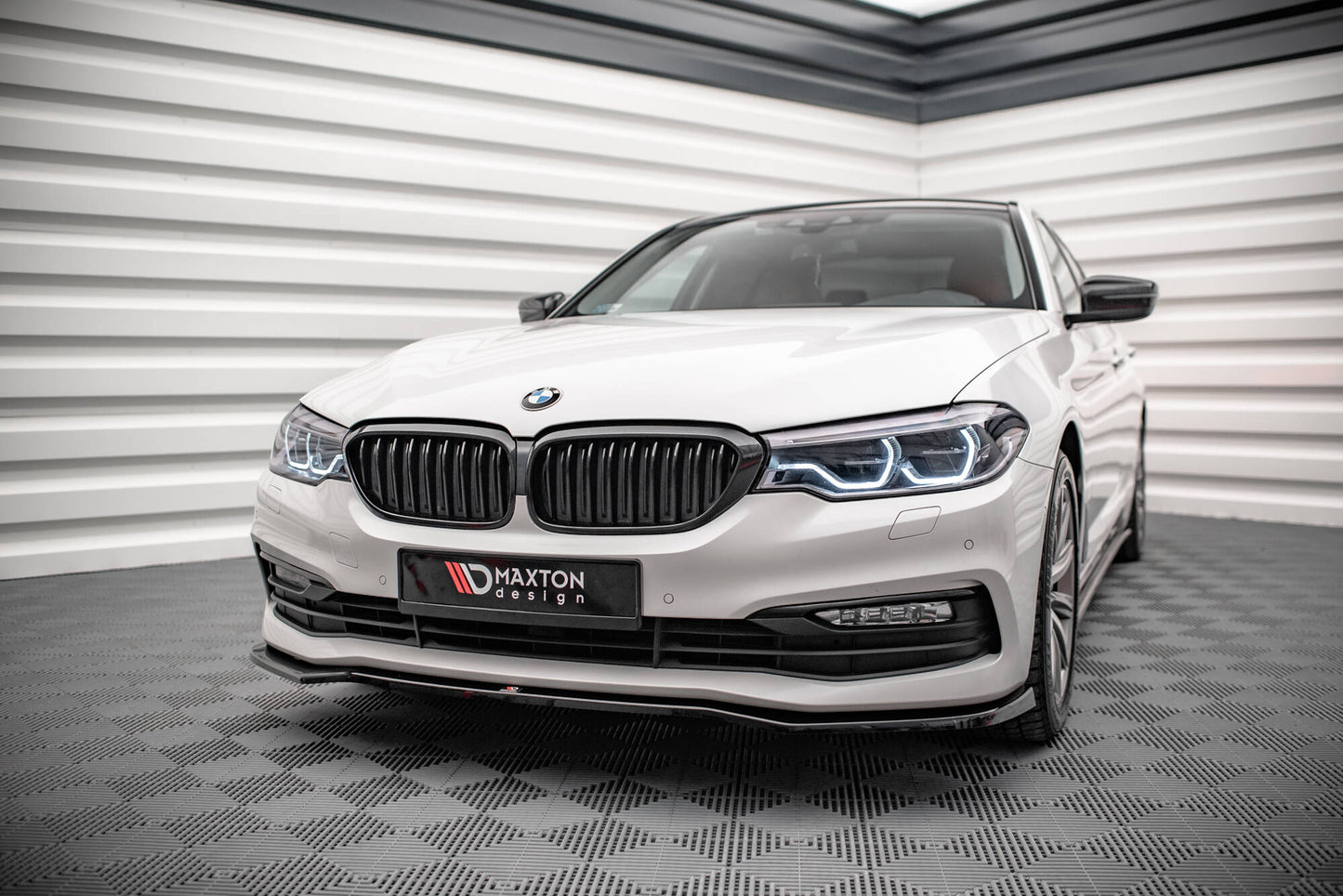 Maxton Design Set Splitter - BMW Serie 5 G30-G31 - img 4