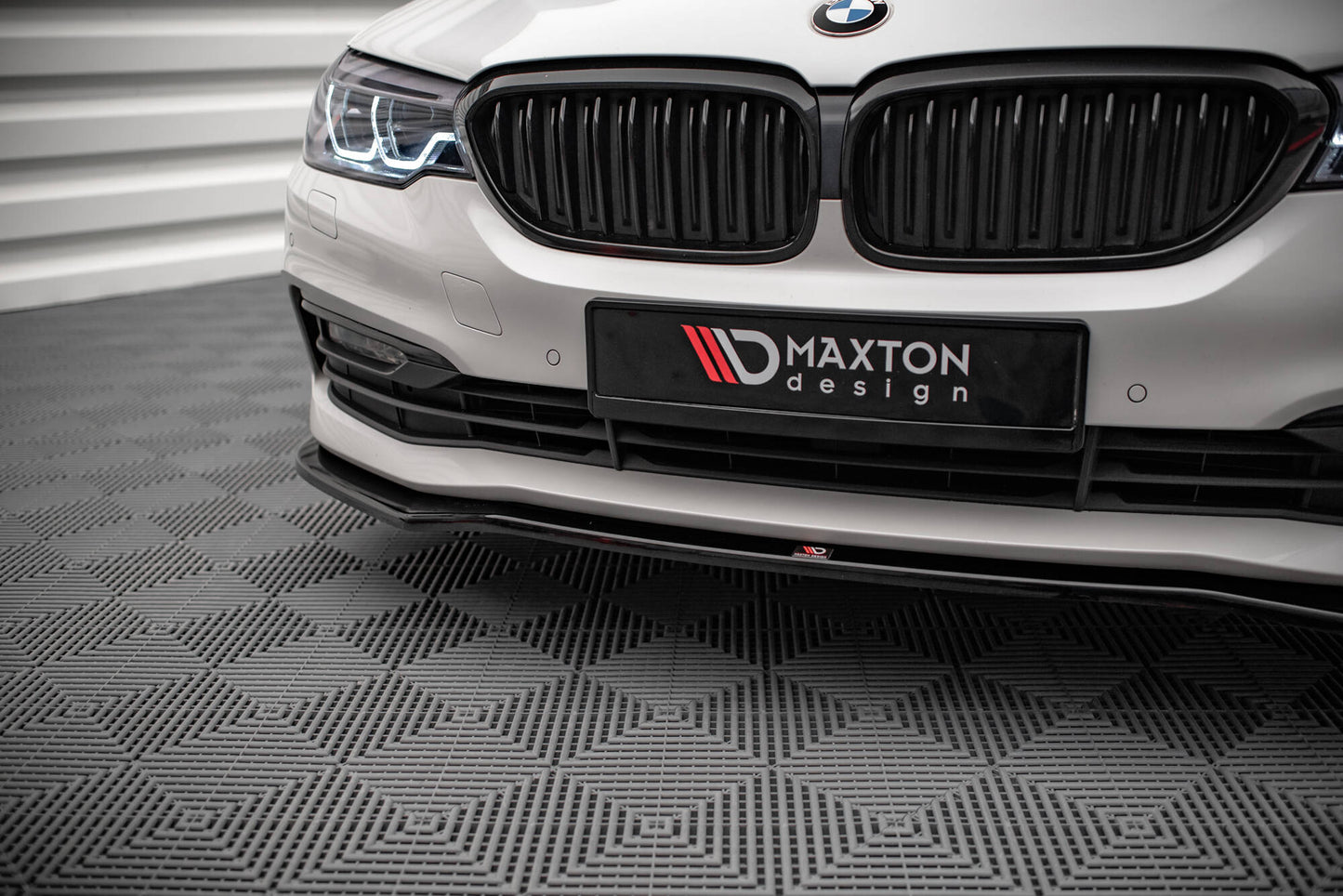 Maxton Design Set Splitter - BMW Serie 5 G30-G31 - img 3