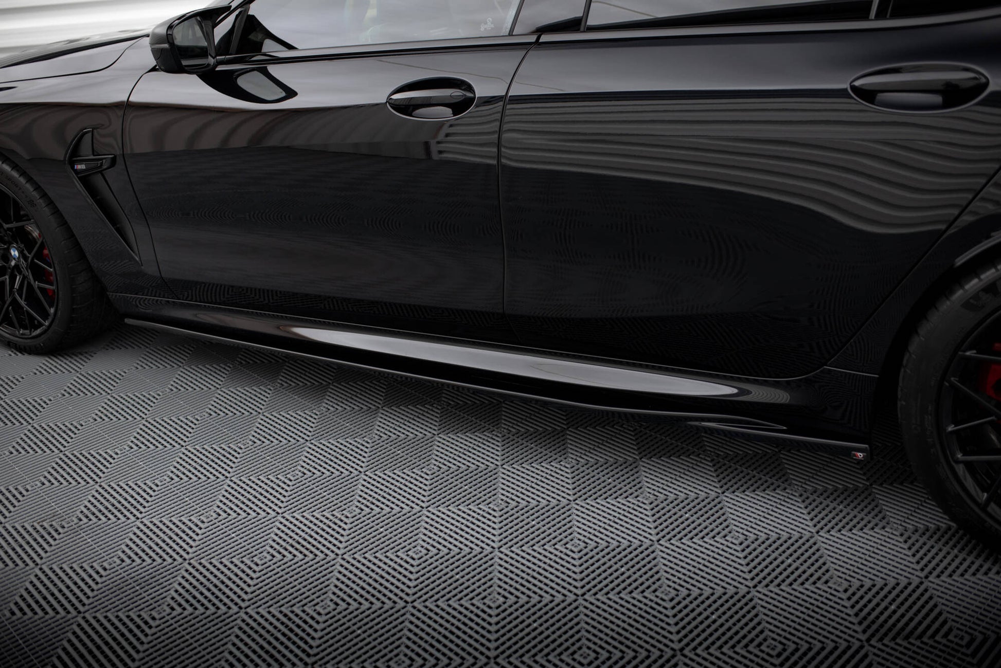 Maxton Design Set Splitter - BMW Serie 8 F93 - img 6