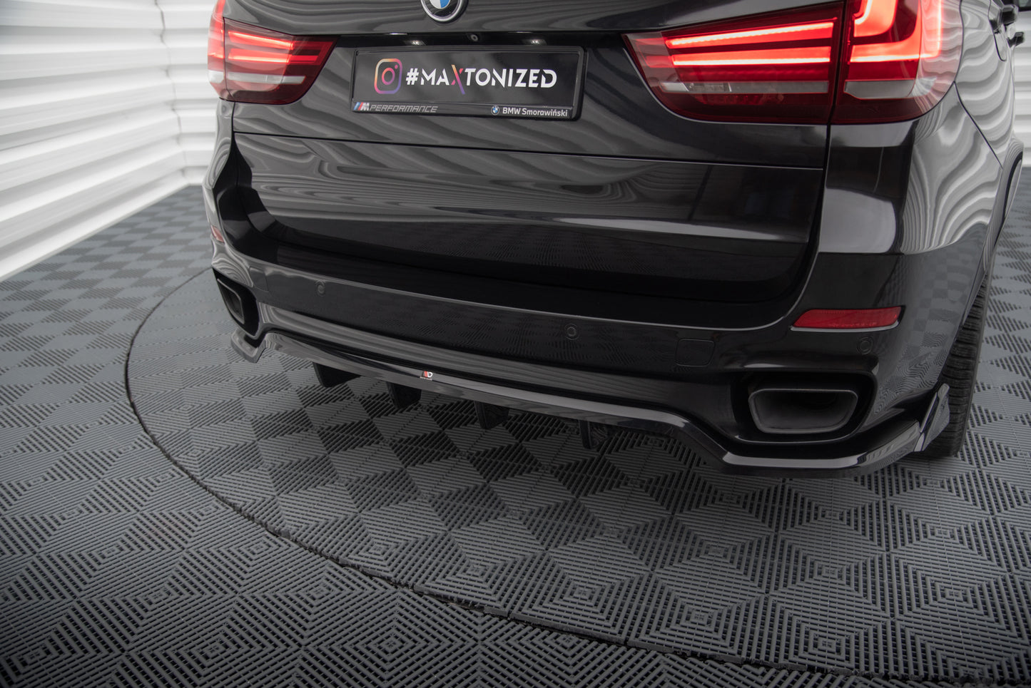Maxton Design Set Splitter - BMW Serie 5 F15 - img 10