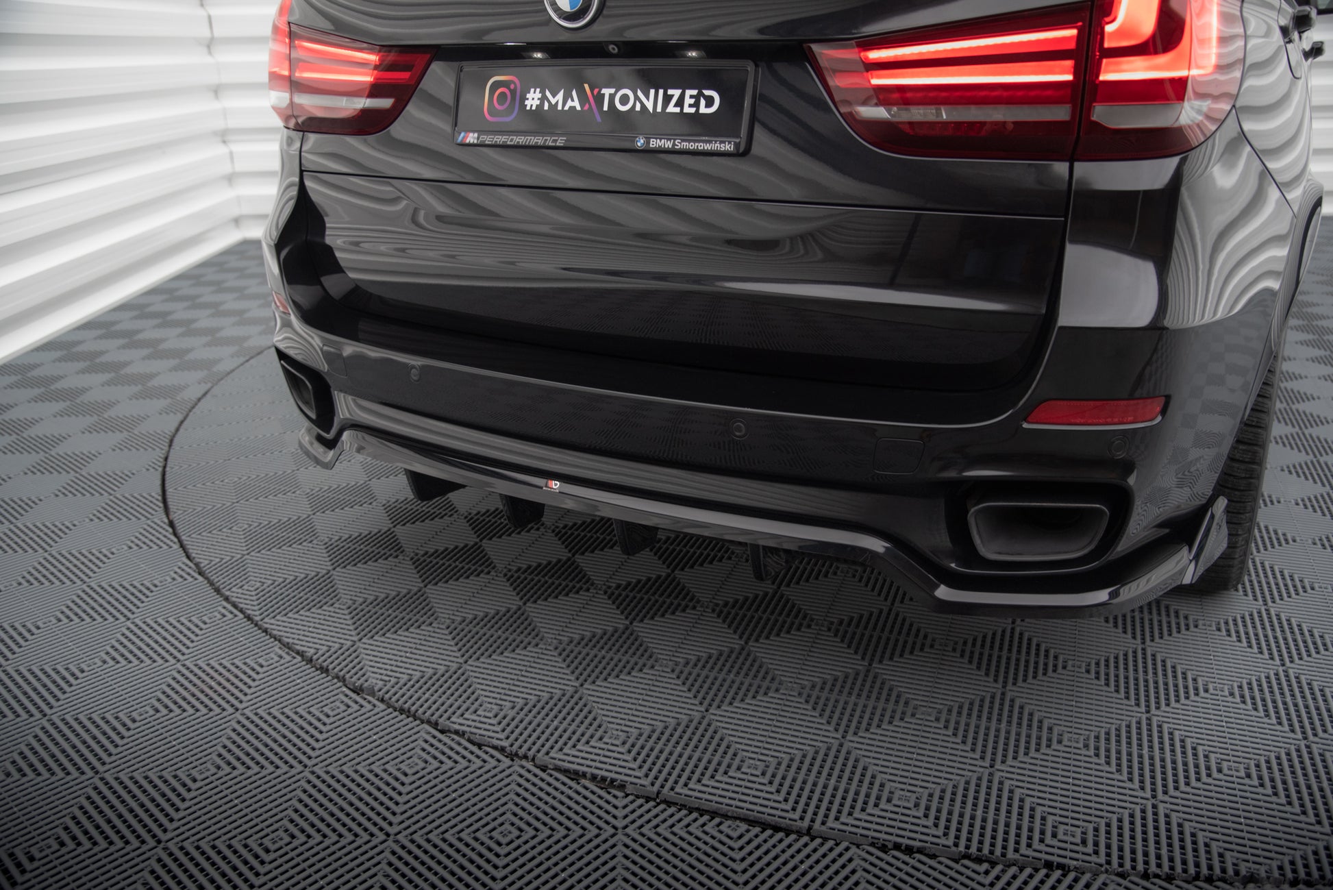 Maxton Design Set Splitter - BMW Serie 5 F15 - img 10
