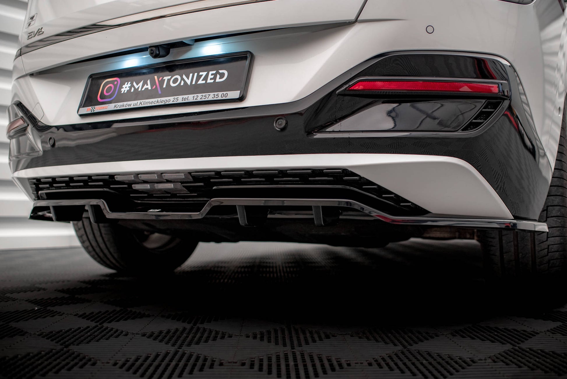 Maxton Design Set Splitter - Kia EV6 GT-Line - img 9