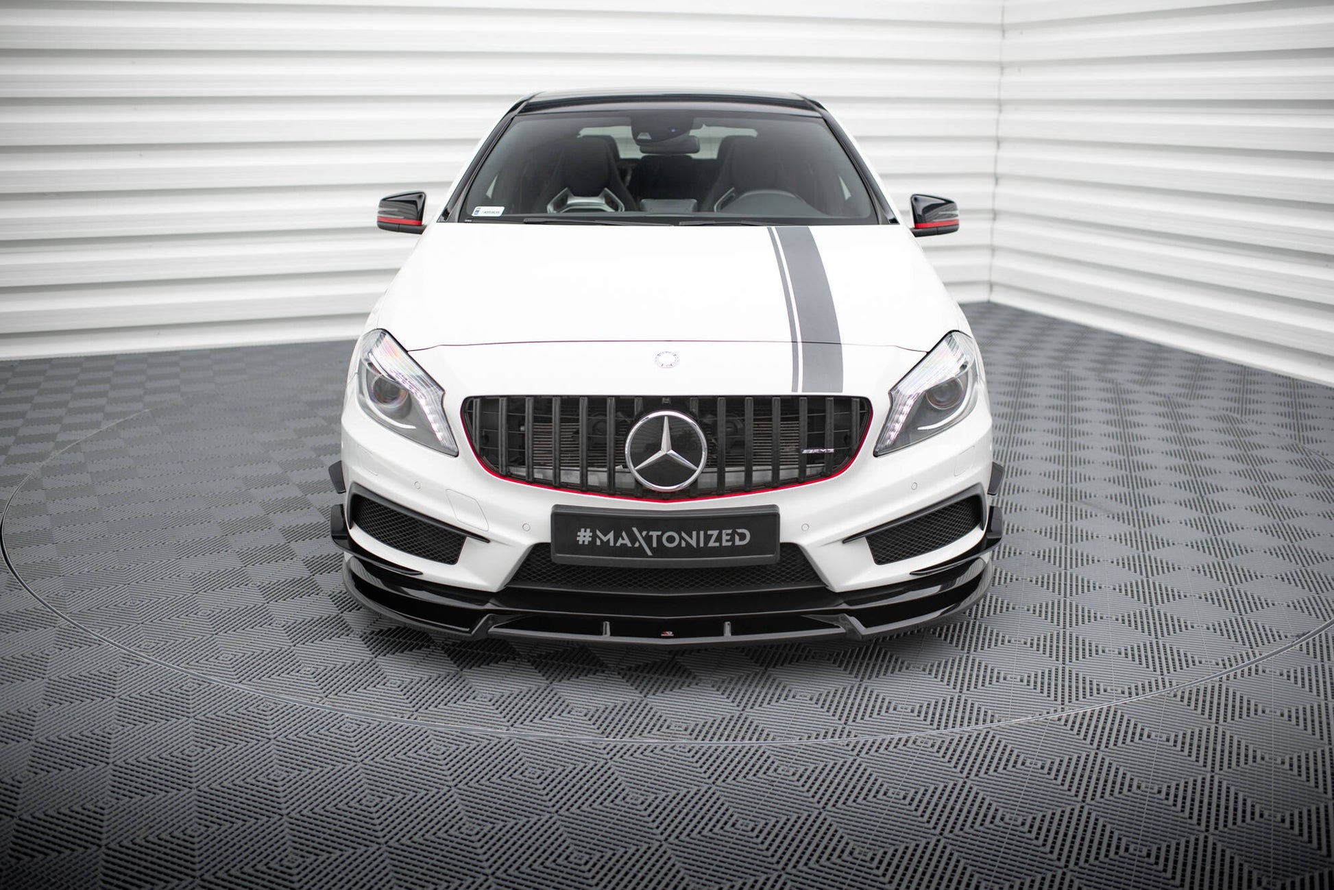 Maxton Design Set Splitter - Mercedes A Klasa AMG - img 2