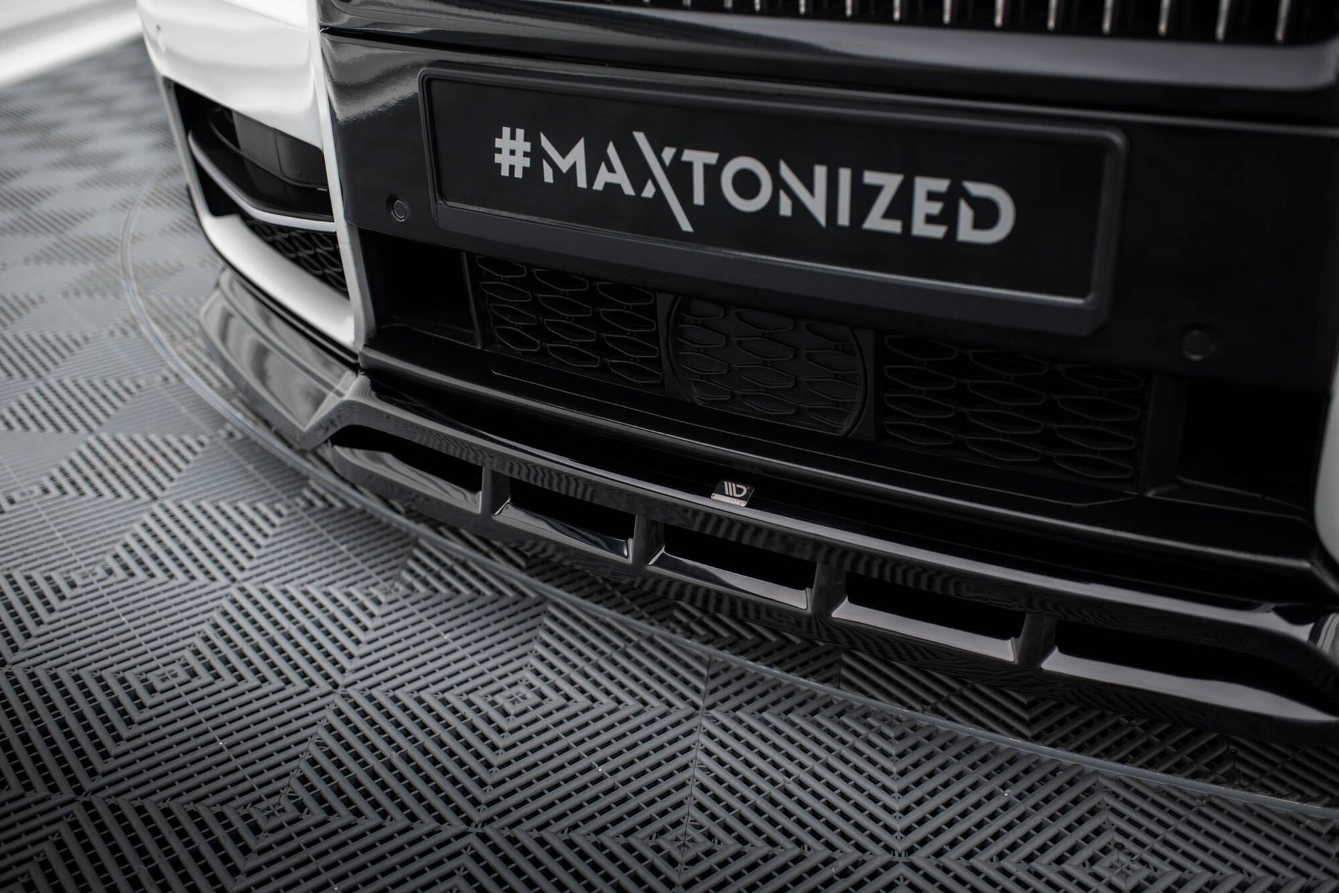 Maxton Design Set Splitter - Rolls Royce Cullinan - img 4