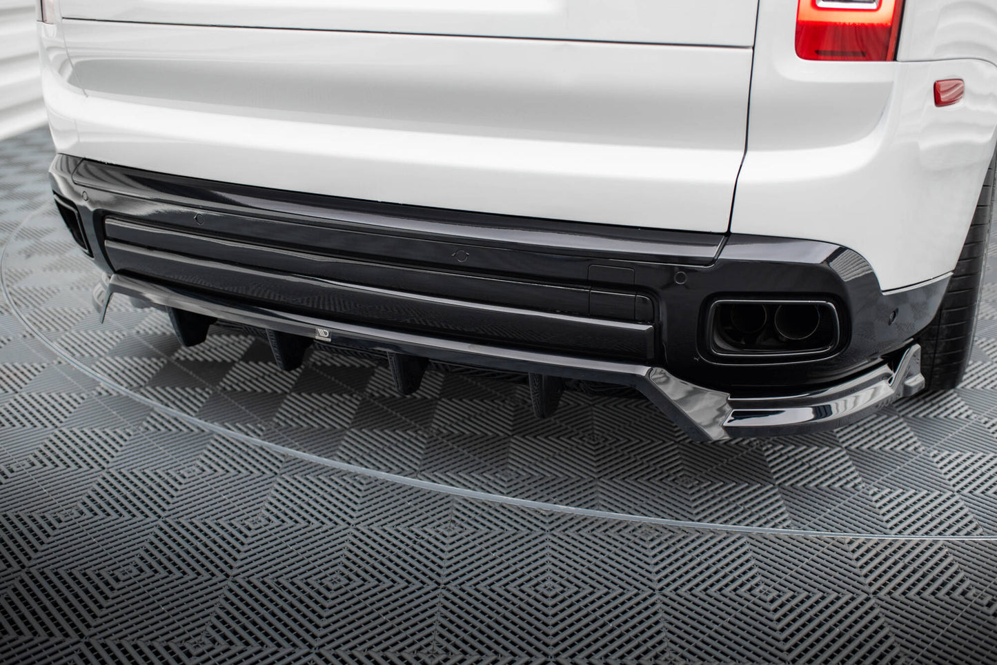 Maxton Design Set Splitter - Rolls Royce Cullinan - img 7