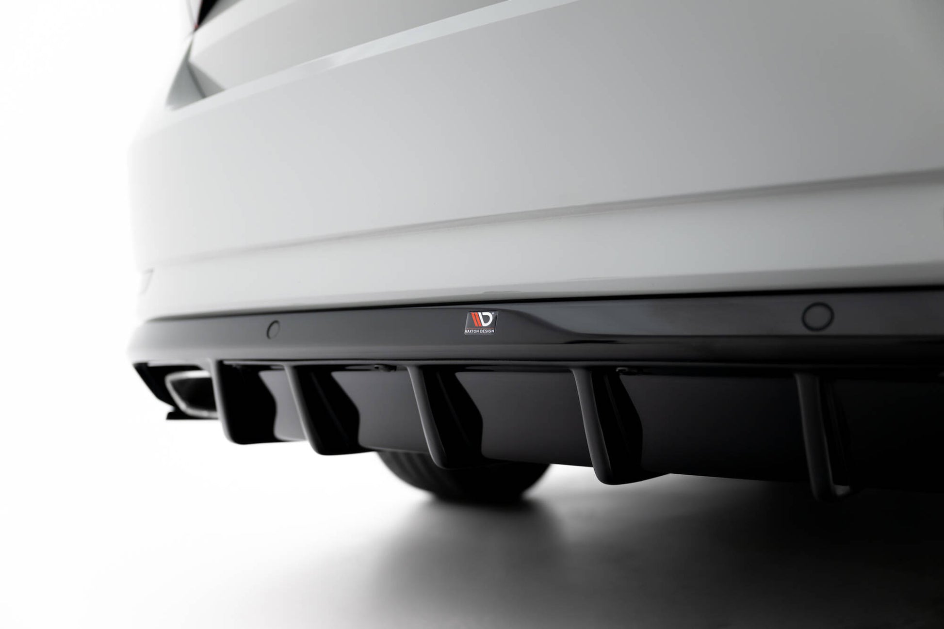 Maxton Design Set Splitter - Skoda Superb Mk3 - img 8