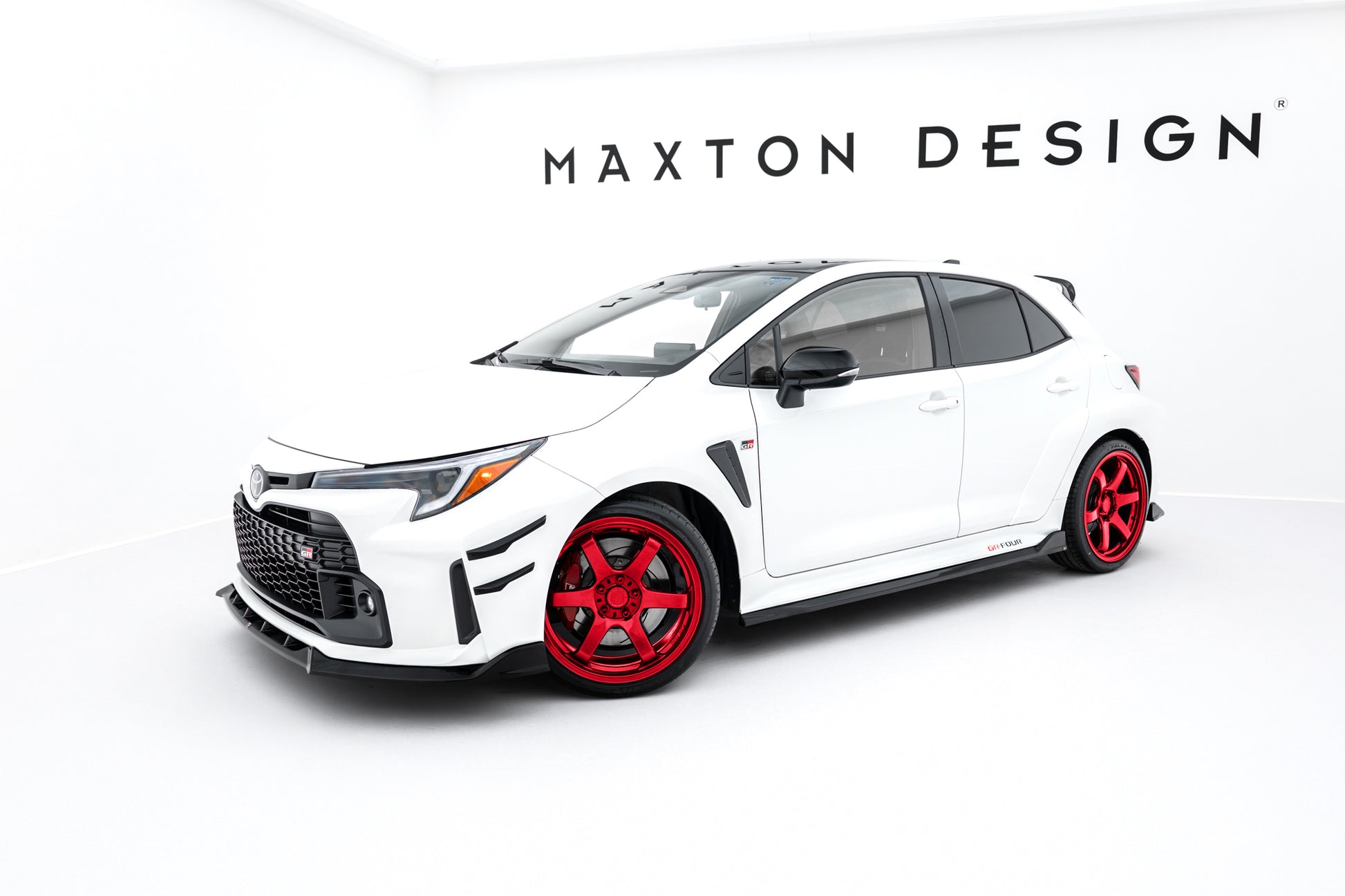 Maxton Design Set Splitter V.2 - Toyota GR Corolla Mk12