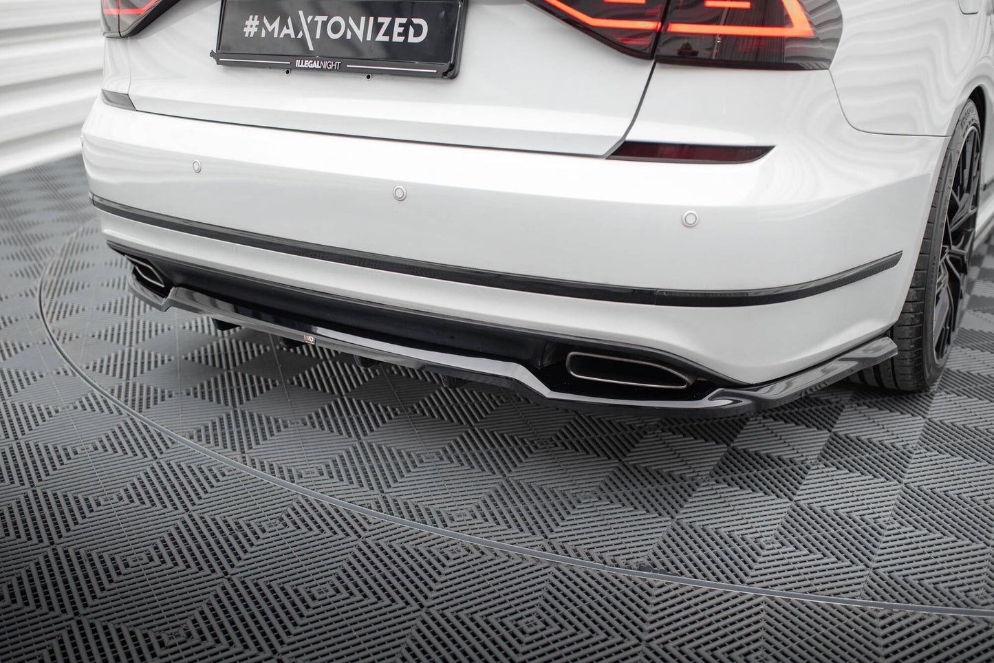 Maxton Design Set Splitter - Volkswagen Passat Mk8 (B8) Facelift - img 11