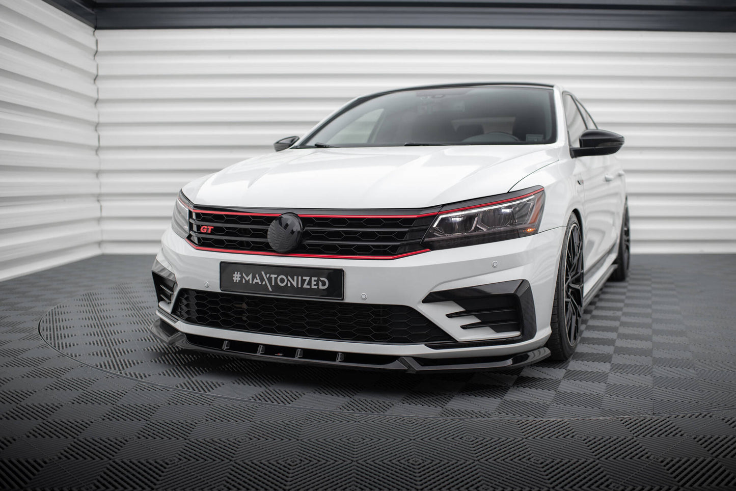 Maxton Design Set Splitter - Volkswagen Passat Mk8 (B8) Facelift - img 3
