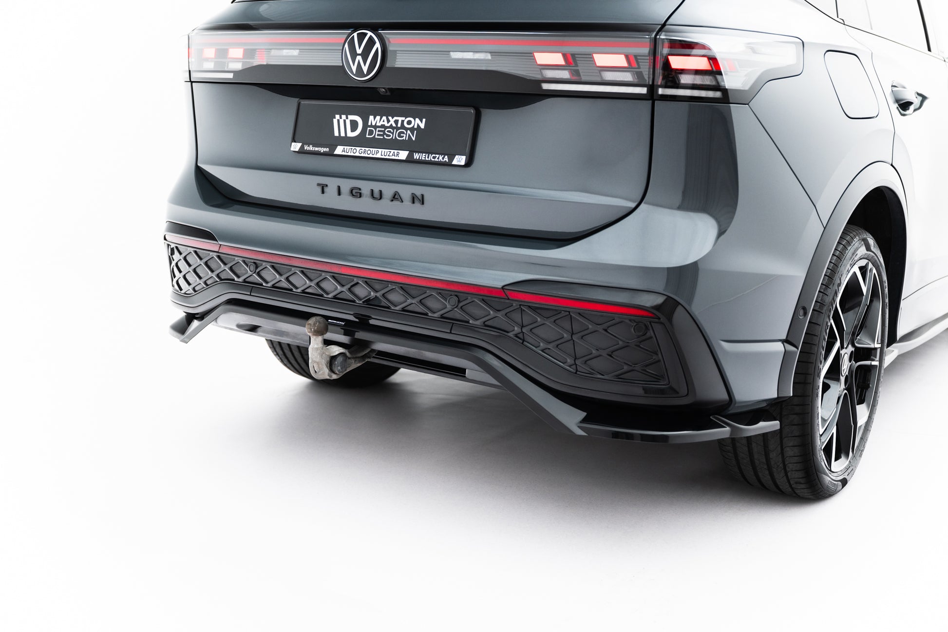 Maxton Design Set Splitter - Volkswagen Tiguan Mk3 - img 12