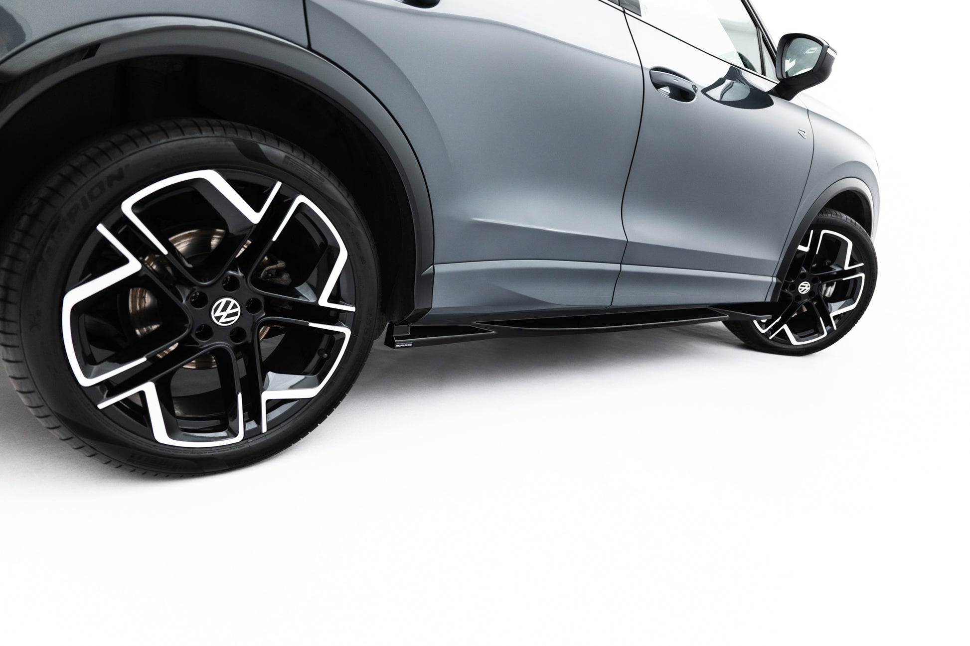 Maxton Design Set Splitter - Volkswagen Tiguan Mk3 - img 8