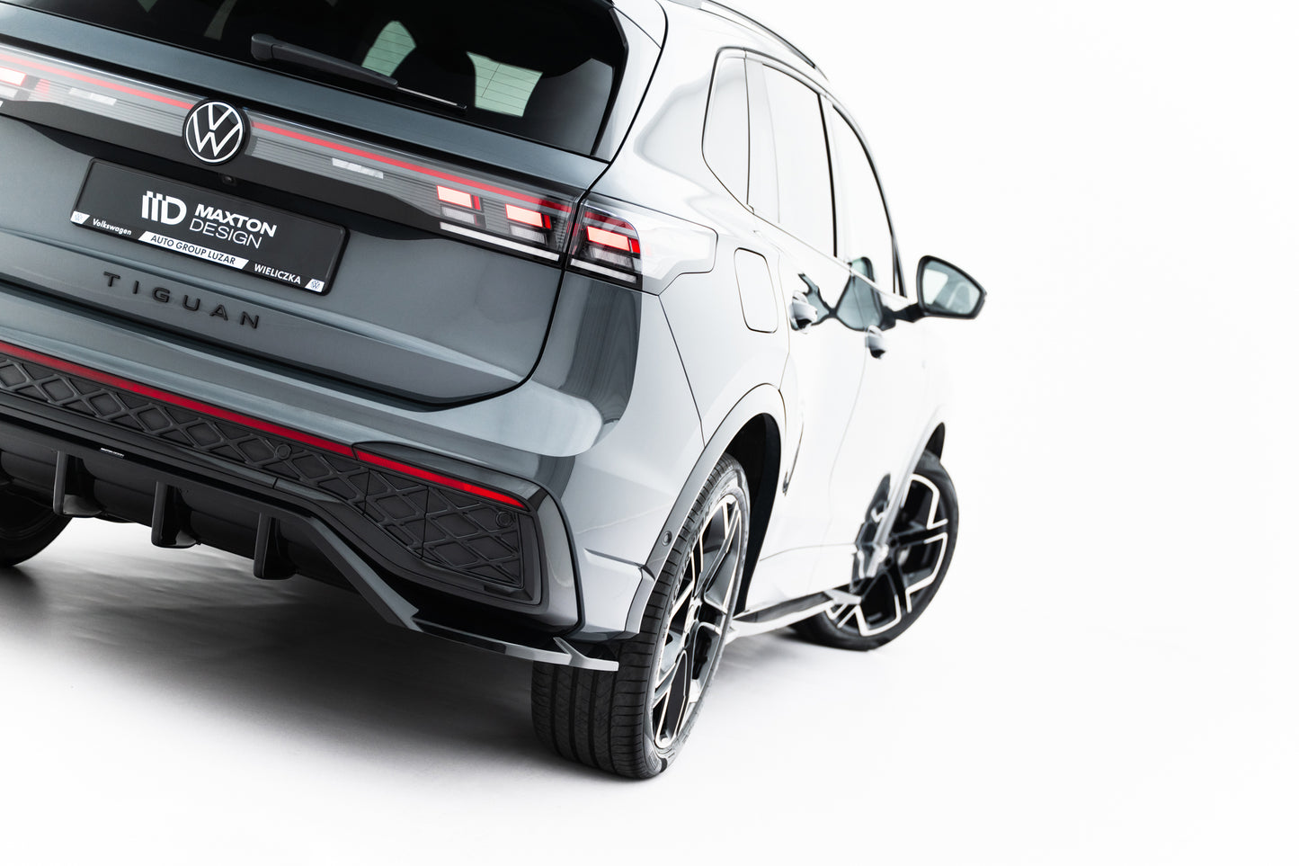 Maxton Design Set Splitter - Volkswagen Tiguan Mk3 - img 15