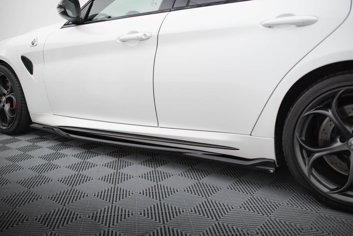 Maxton Design Minigonne Laterali - Alfa Romeo Giulia Qaudrifoglio - img 3