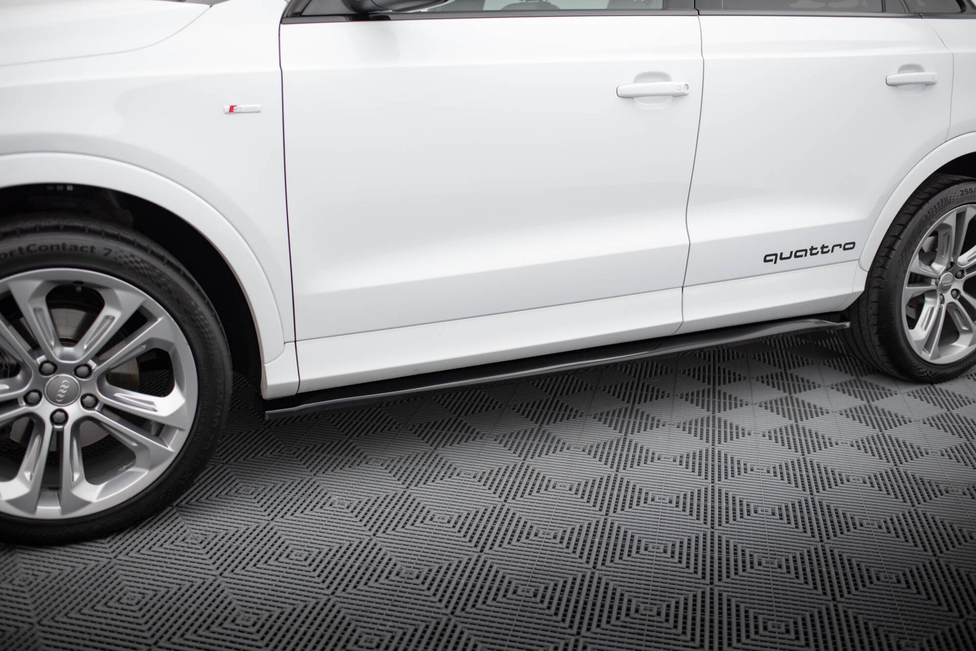 Maxton Design Minigonne Laterali - Audi Q3 8U