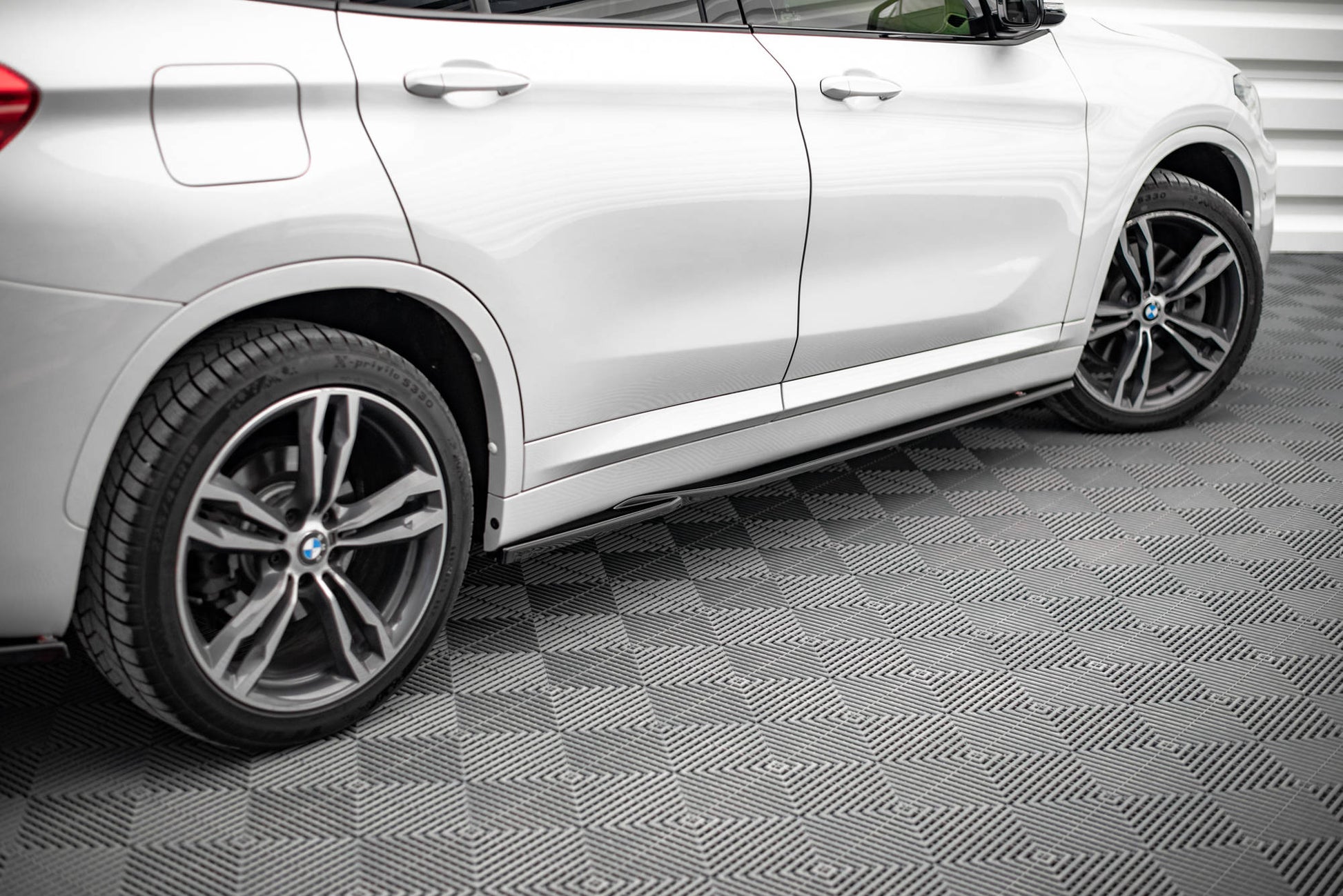 Maxton Design Minigonne Laterali - BMW Serie 1 M-Pack