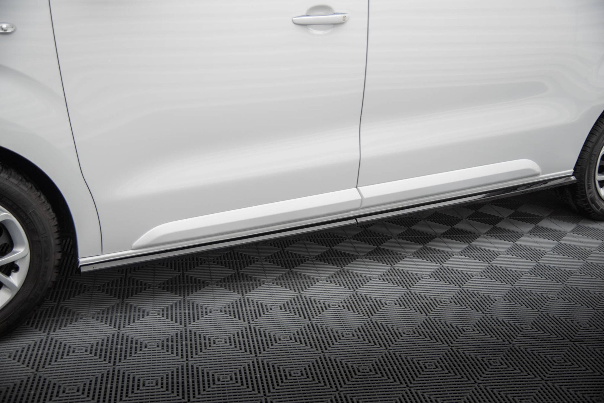 Maxton Design Minigonne Laterali - Citroen Jumpy Mk3
