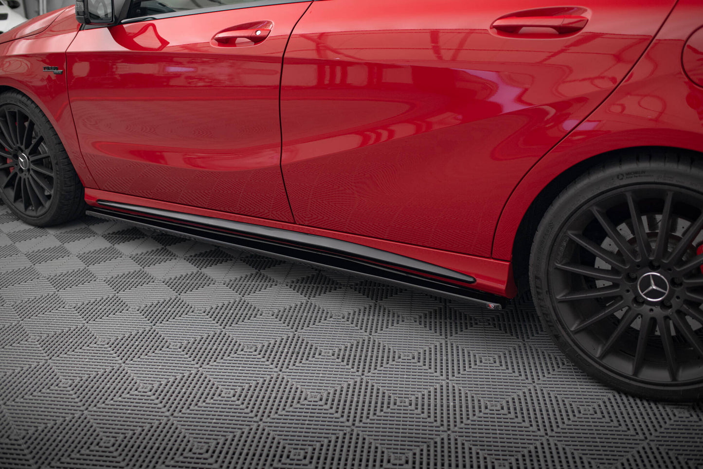 Maxton Design Minigonne Laterali - Mercedes A Klasa AMG - img 2